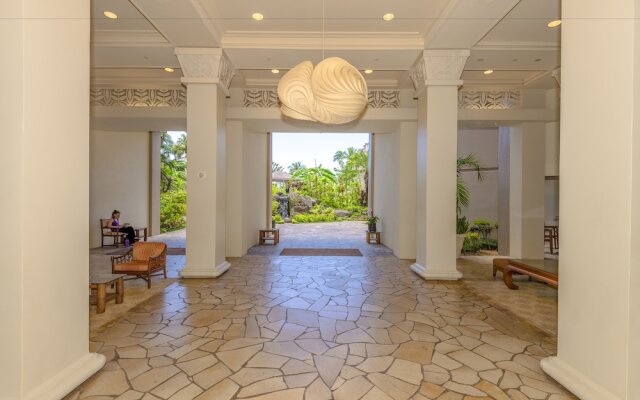 Kaanapali Shores Studio 742 Studio Bedroom Condo by RedAwning