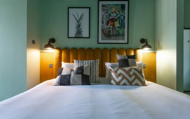 Your Apartment I Brixton