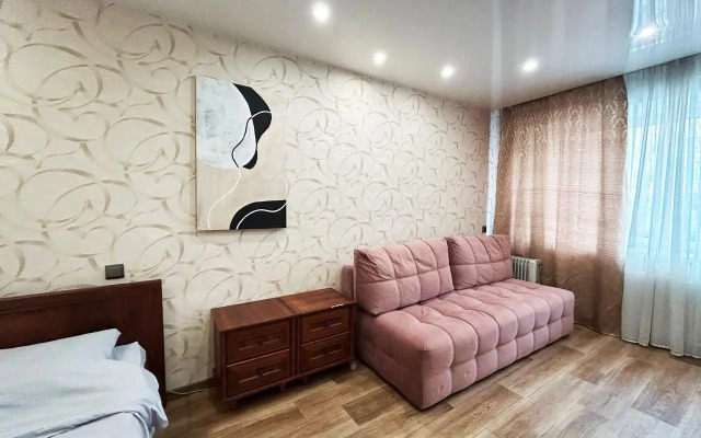 На Север на улице Буркова 21