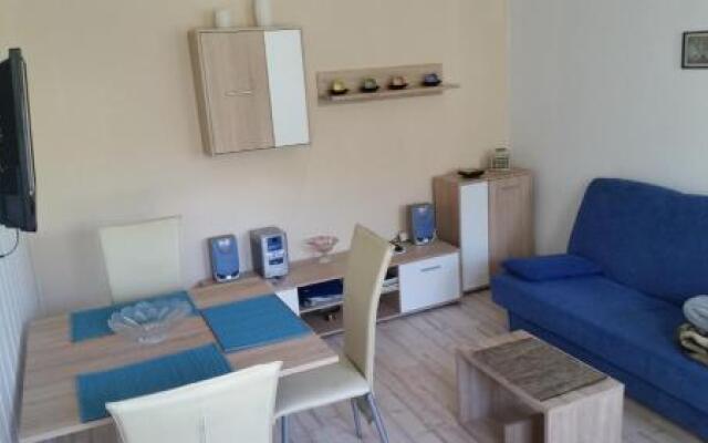 Ferienwohnung "Am Weinberg"