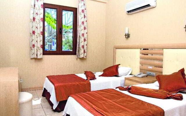 Candan Club Hotel