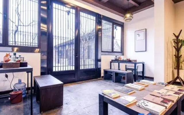 Elsewhere Hotel Inn North Street Branch