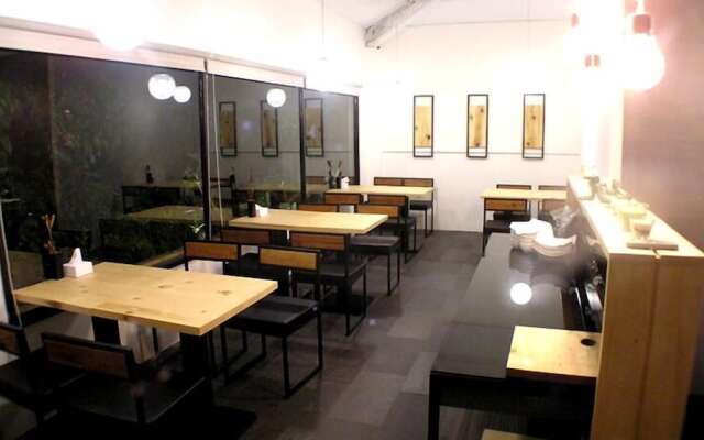 Roppongi Motel