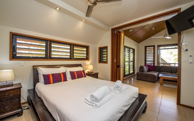Pure Magnetic Villa 9
