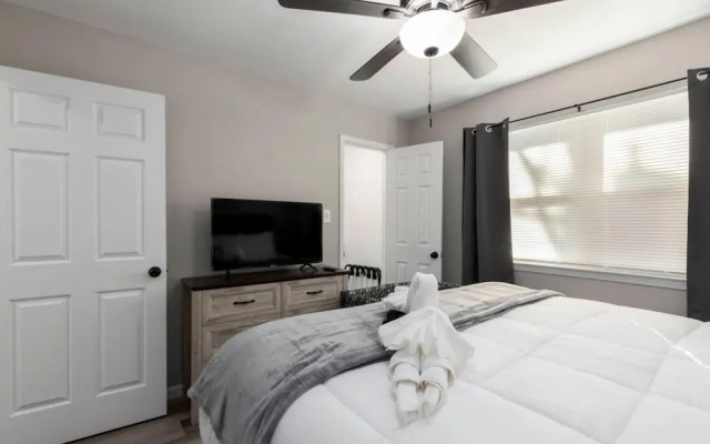 Lavish Hidden Gem Pet Friendly