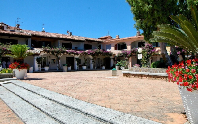 I Fari 77 600mt From The Beach