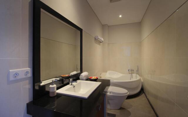 Sand Beach Luxury Living