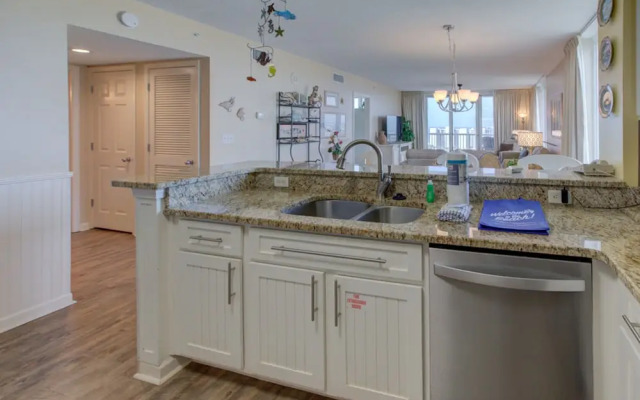 The Terrace at Pelican Beach 1401