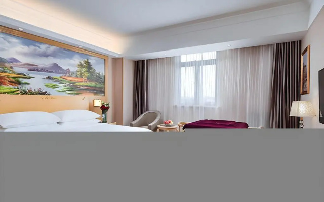 Vienna Hotel Shanghai Hongmei South Road