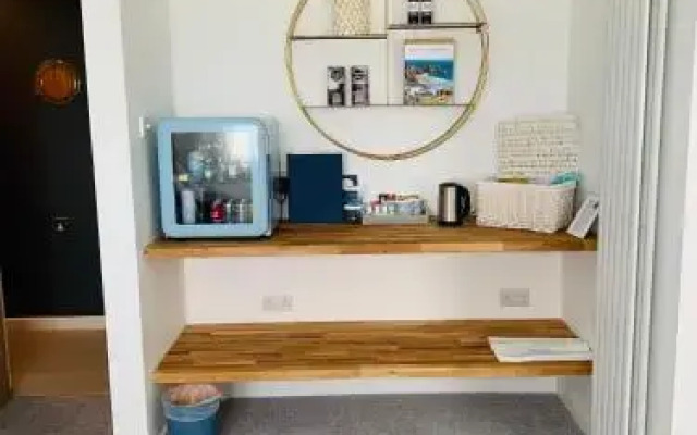 Porth Beach Holiday Park