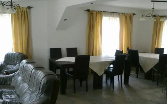 Casa Olteanu Pension