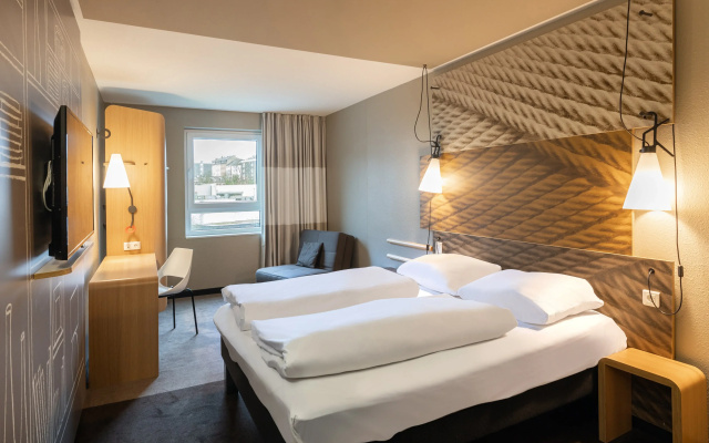 B&B HOTEL Wuppertal-City