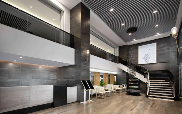 Ramada Encore by Wyndham Jiusuo Downtown