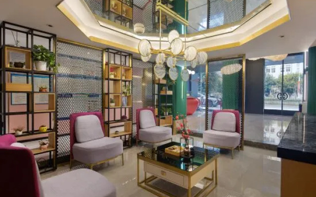 5.0 Joseph 3D Movie Hotel (Yuhuan Wuyue Plaza)