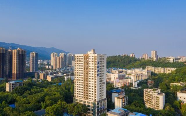 Starway Hotel Chongqing Yongchuan Zhongyang Street