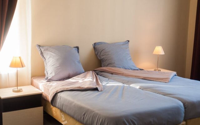 Deluxe Apartment with Olympic Park View in Chistye Prudy