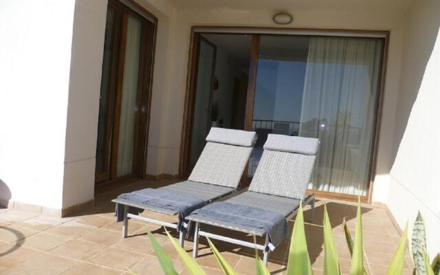 21387 - Fine Duplex Apartment – Near Beach