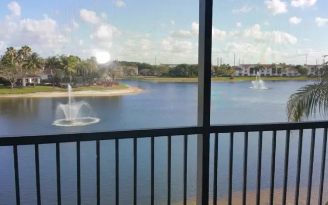 Doral Condo