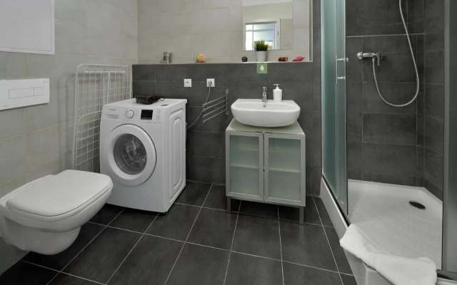 Contactless Key-Box Check-in Apartments by Ambiente