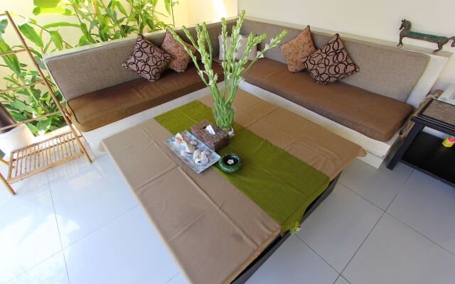 Heliconia Villa