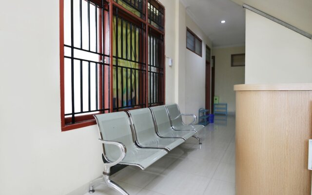 Airy Eco Ratu Indah Mawas Lima 2 Makassar