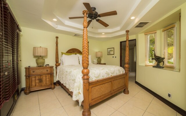 Harmon House in Herradura