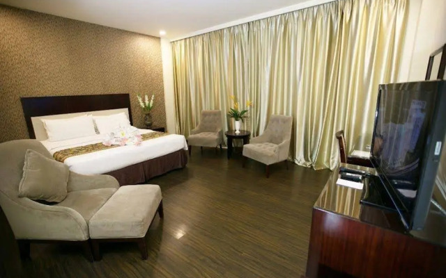 Narita Classic Hotel Tangerang