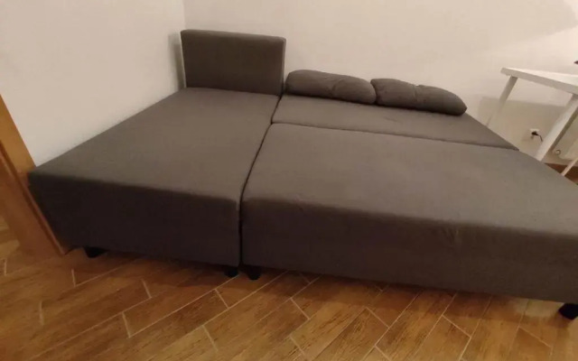 Nice room 2km to old town -150m from Metro Szwedzka