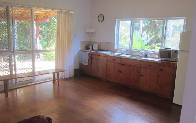 Raina Holiday Accommodation