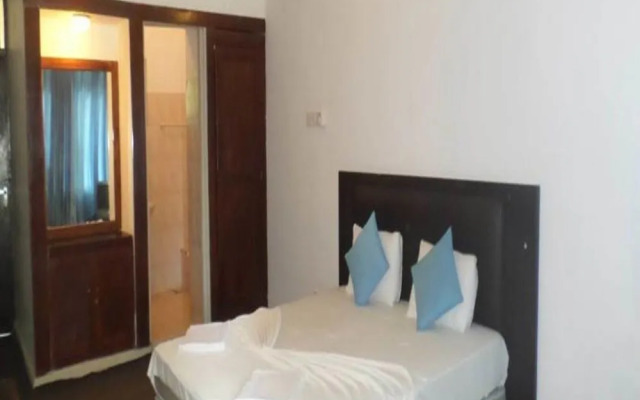 Vista Rooms Lake View 3