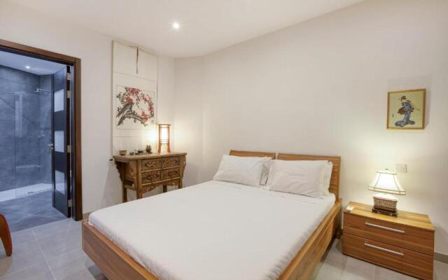 Apartment with pool-Hosted by Sweetstay