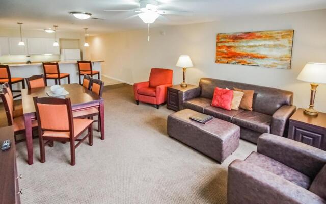 Surreys Grand Crowne Resort