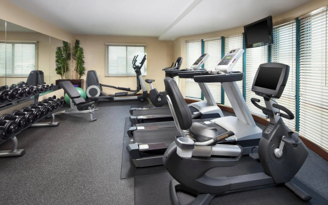 Four Points by Sheraton Hotel & Suites San Francisco Airport