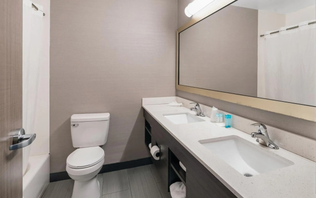 Americas Best Value Inn Foxboro