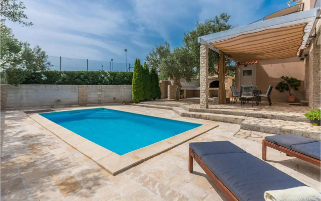 Holiday home Dobropoljana V