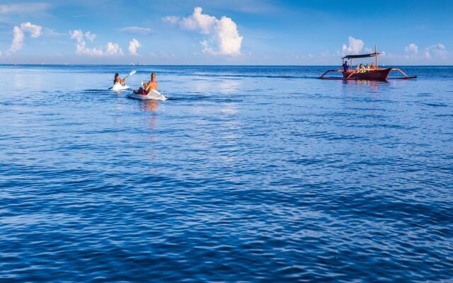 Bali Lovina Beach Cottages