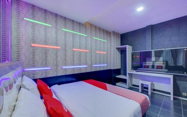 Super OYO 4010 Zaara Guest House Syariah