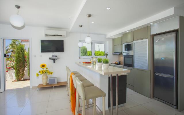Villa Lavender in Ayia Napa