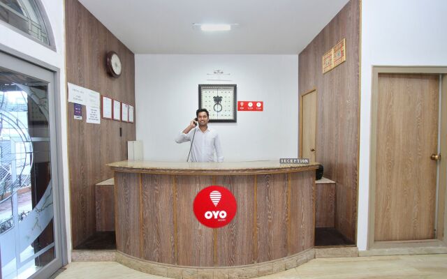 OYO 9419 Manu Residency