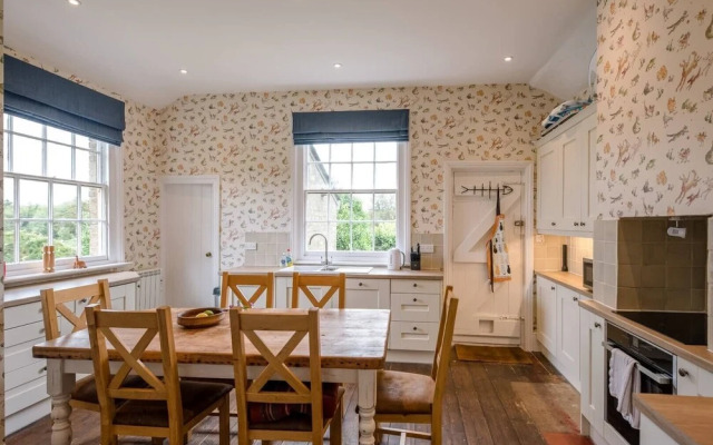 3 Shellpit Cottages, Thorpeness