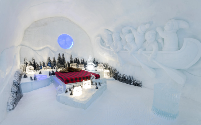Hotel De Glace