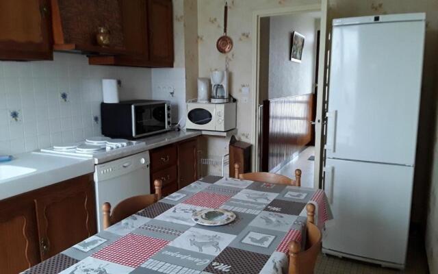 Maison Le Pont-Chrétien-Chabenet, 3 pièces, 4 personnes - FR-1-591-55