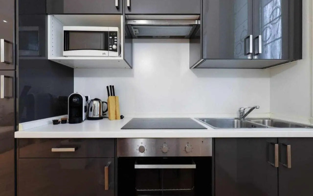 SV18C Charming modern flat S Ambrogio