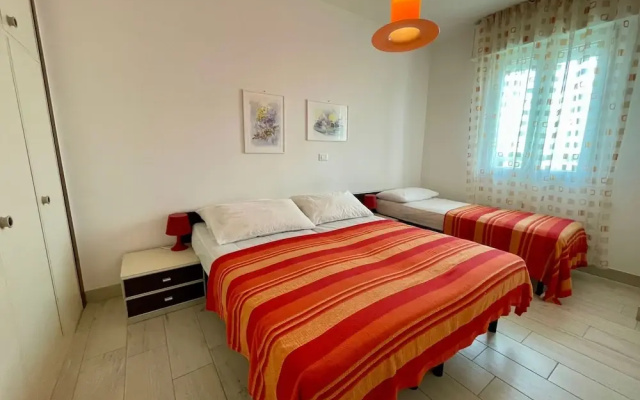 Comfy Flat With Balcony-beahost