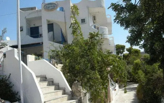 Efrosyni Apartments