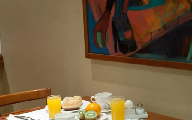 Ateneo Hotel