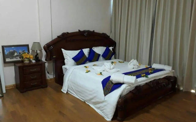 Famous Hotel Loikaw