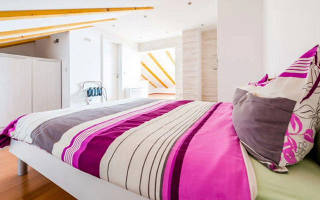 Rooms Raic