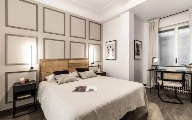 Real - 3 Bedroom and Terrace in Almagro