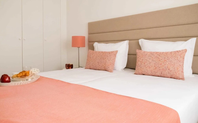 Simon Guest Apartments